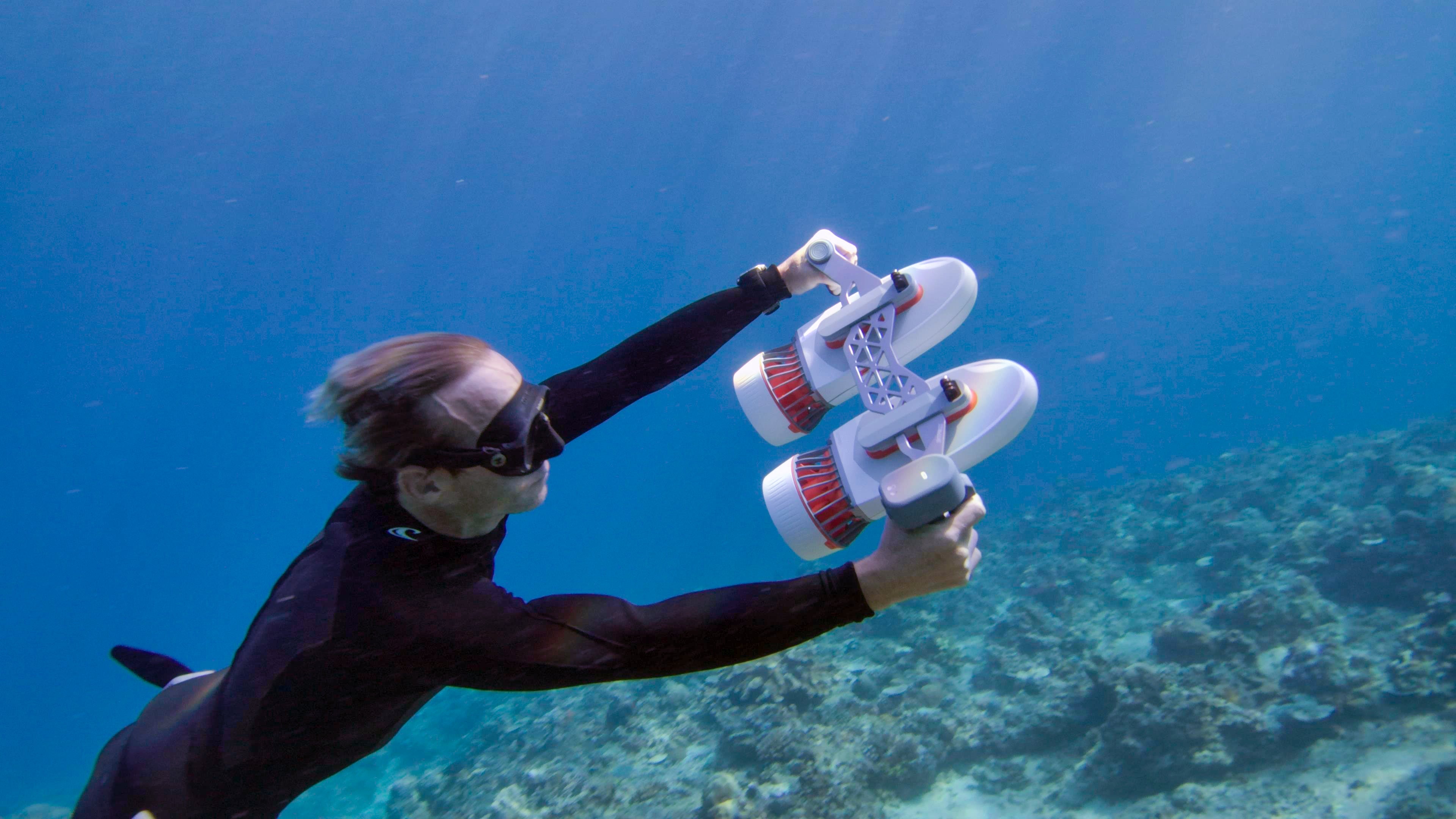Sublue Tini – Modular Electric Water Scooter