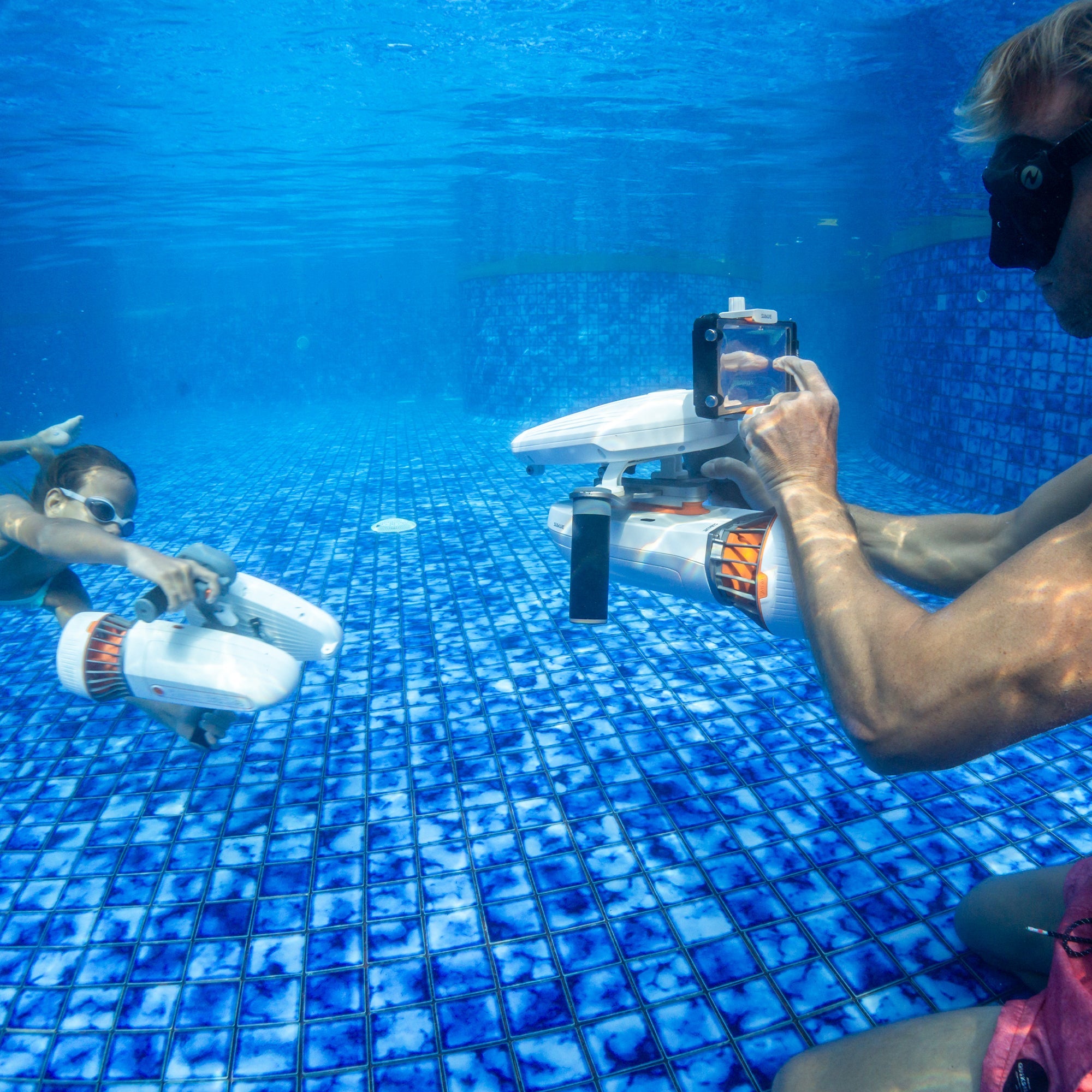 Sublue Tini – Modular Electric Water Scooter