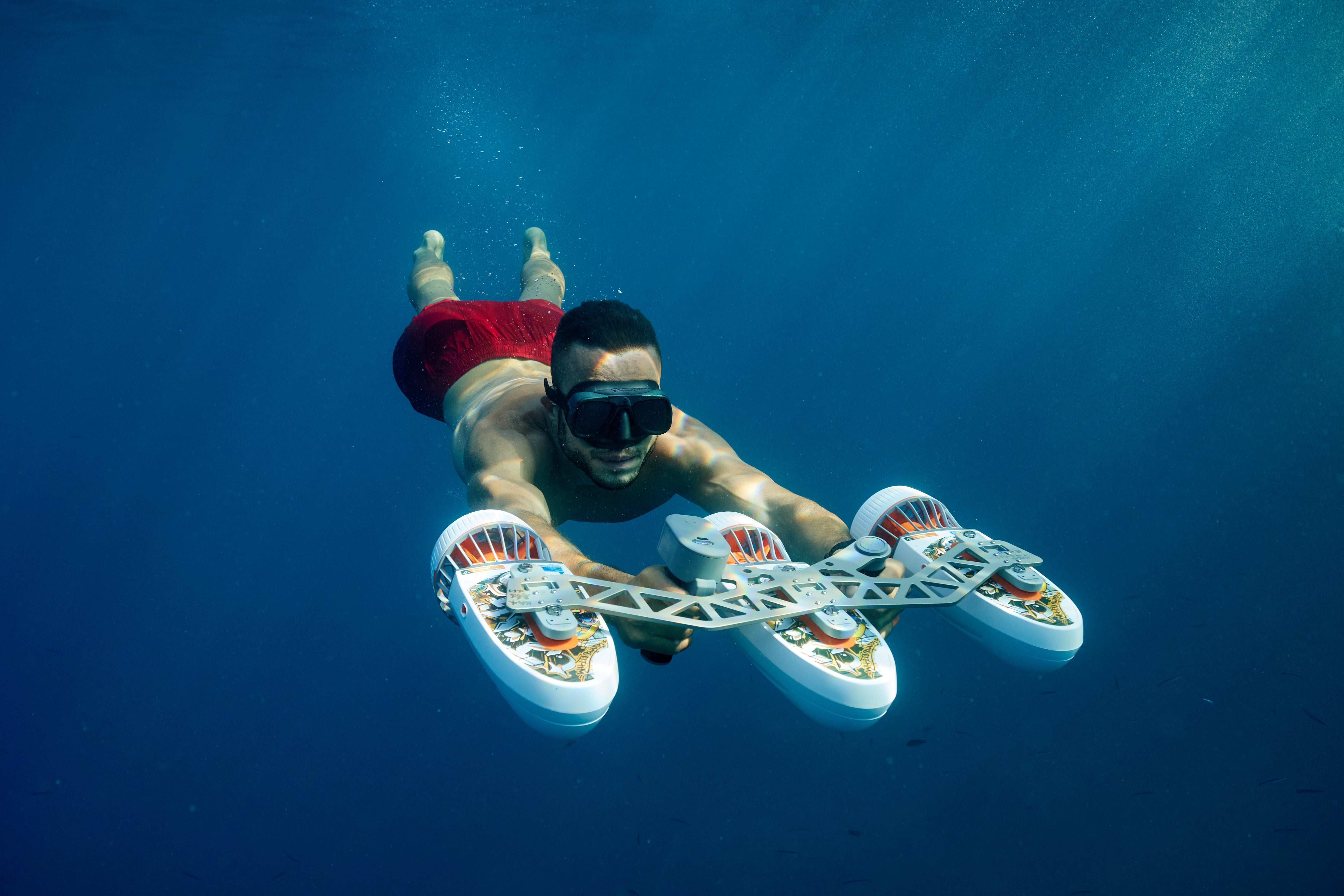 Sublue Tini – Modular Electric Water Scooter