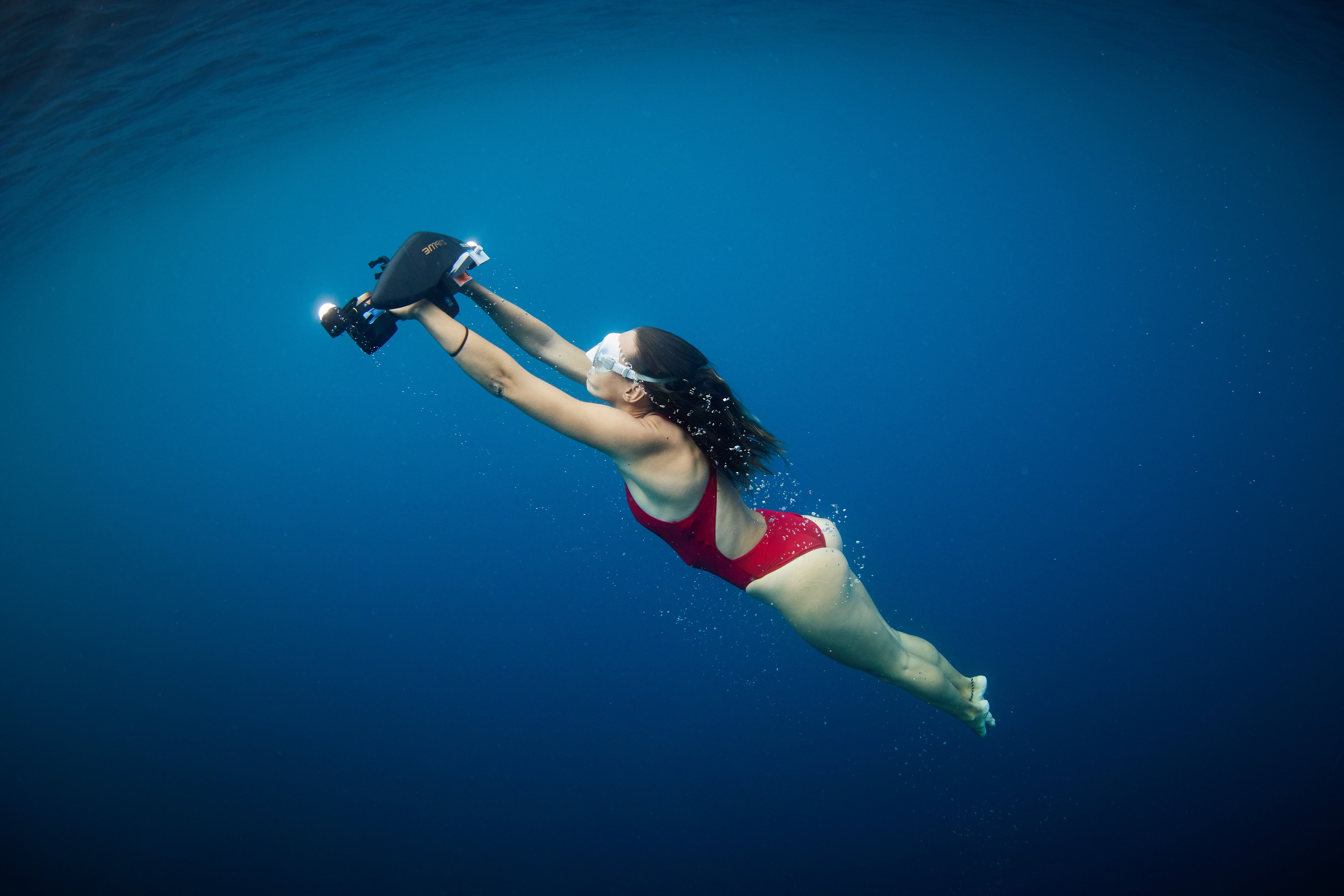 Sublue Navbow+ – Advanced Underwater Scooter for Professionals