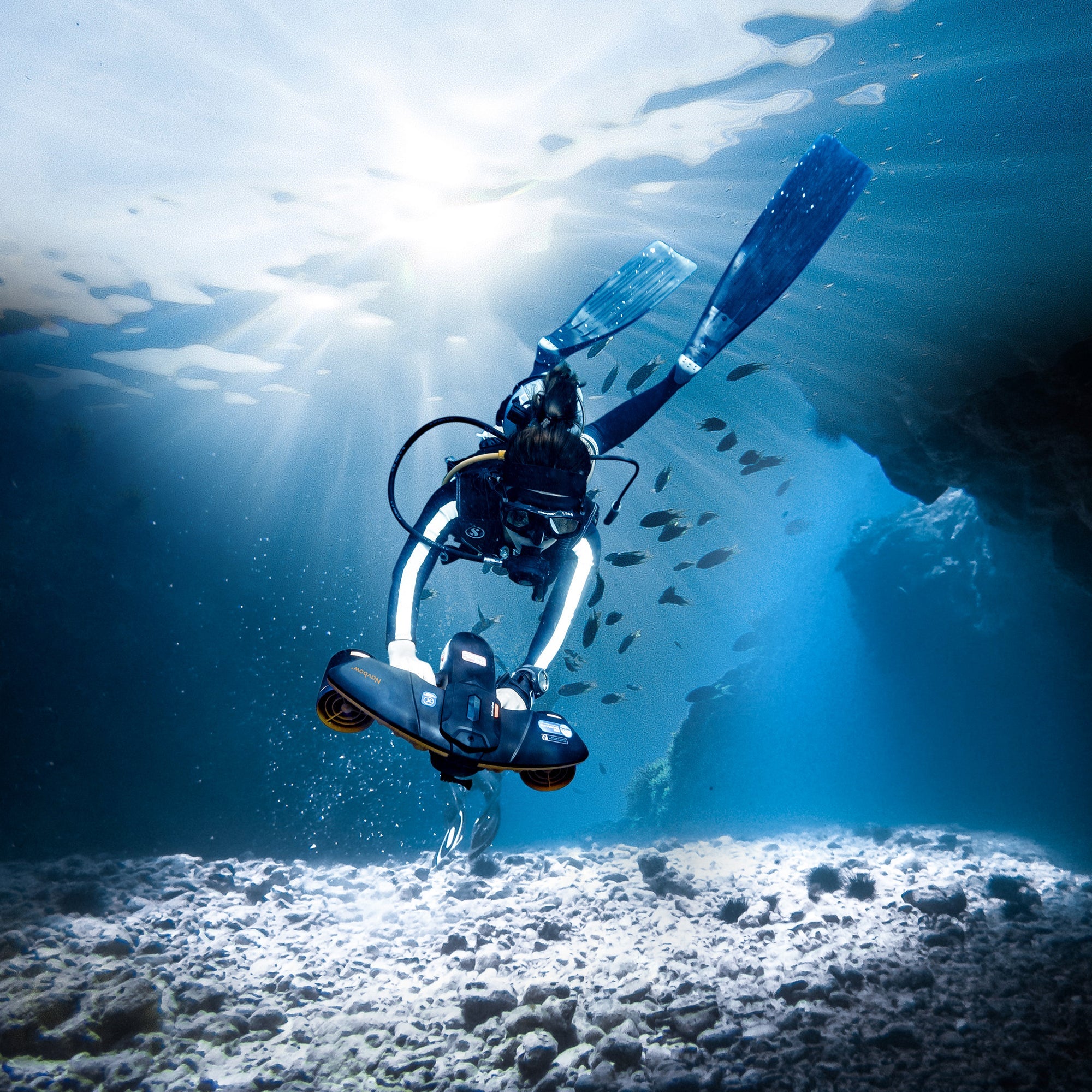 Sublue Navbow+ – Advanced Underwater Scooter for Professionals