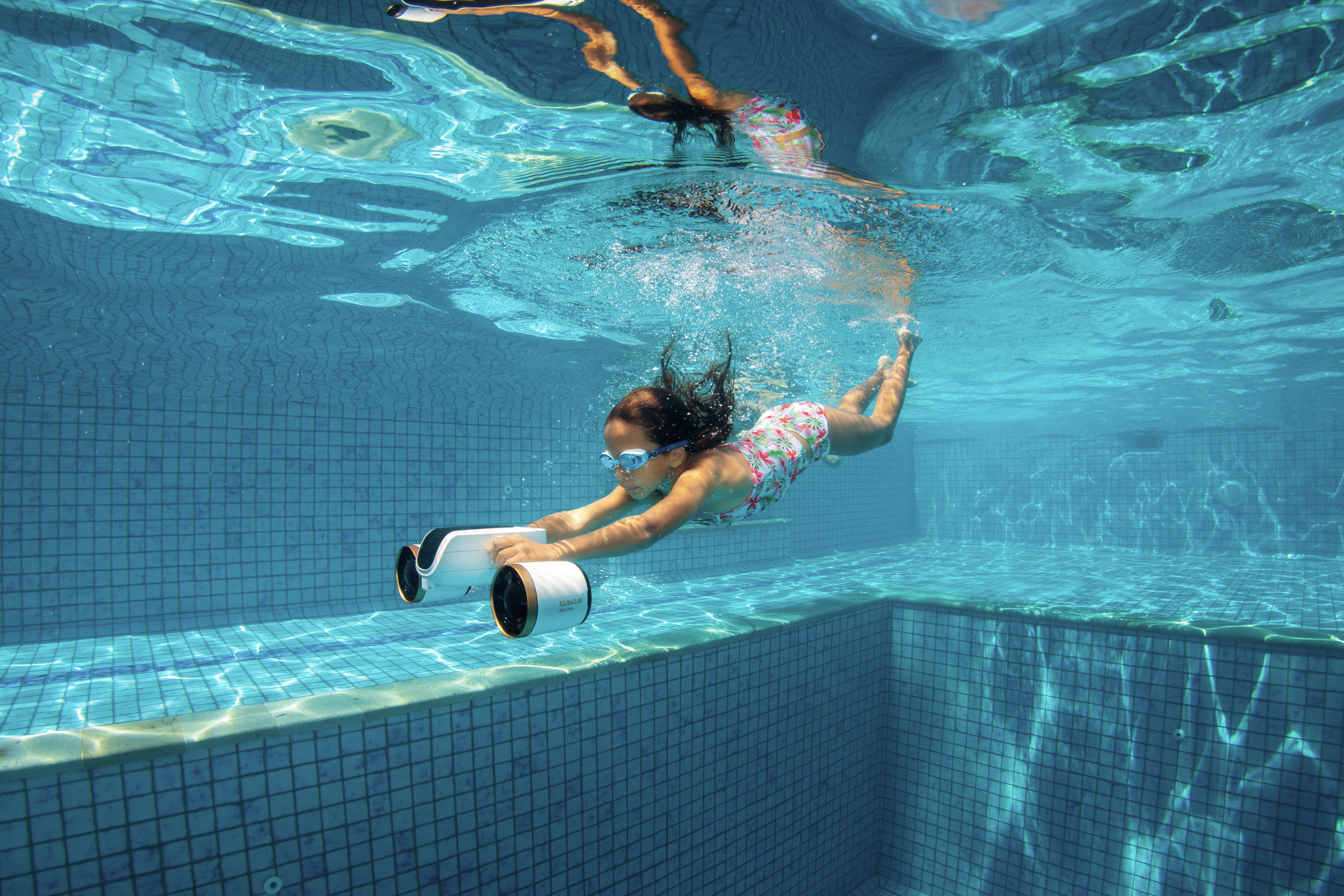 MixPro – Dual-Motor Underwater Scooter