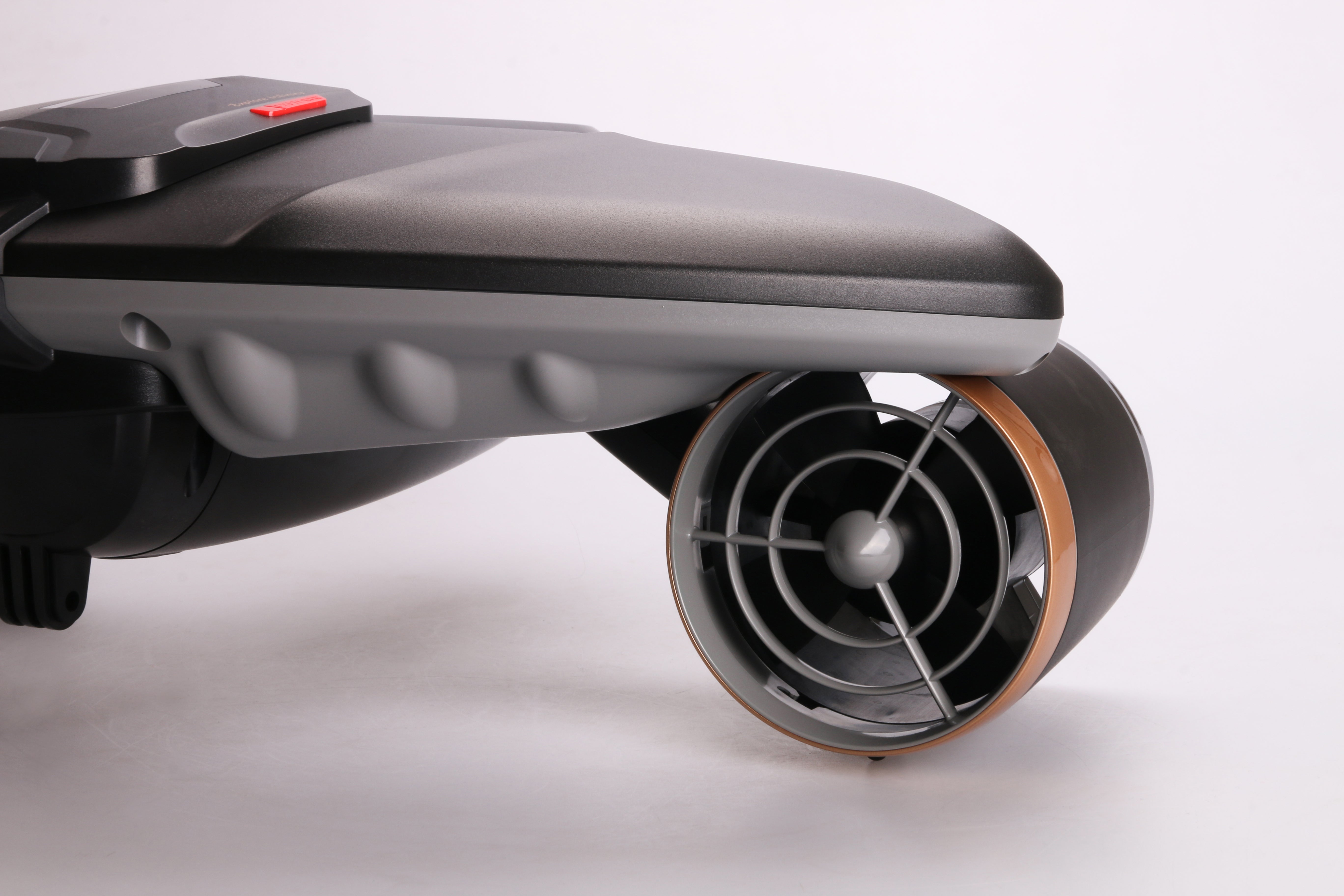 Sublue Navbow+ – Advanced Underwater Scooter for Professionals