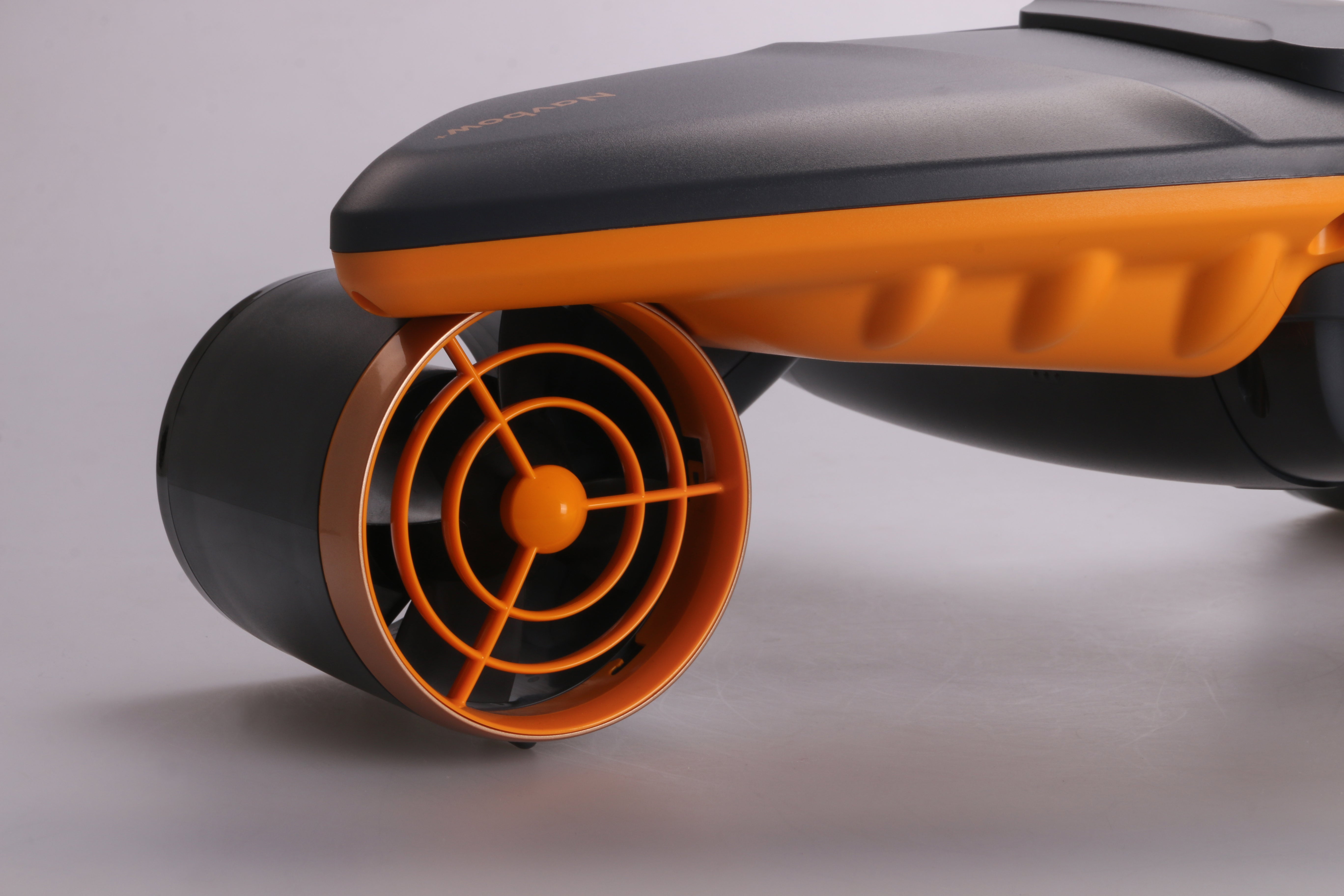 Sublue Navbow+ – Advanced Underwater Scooter for Professionals
