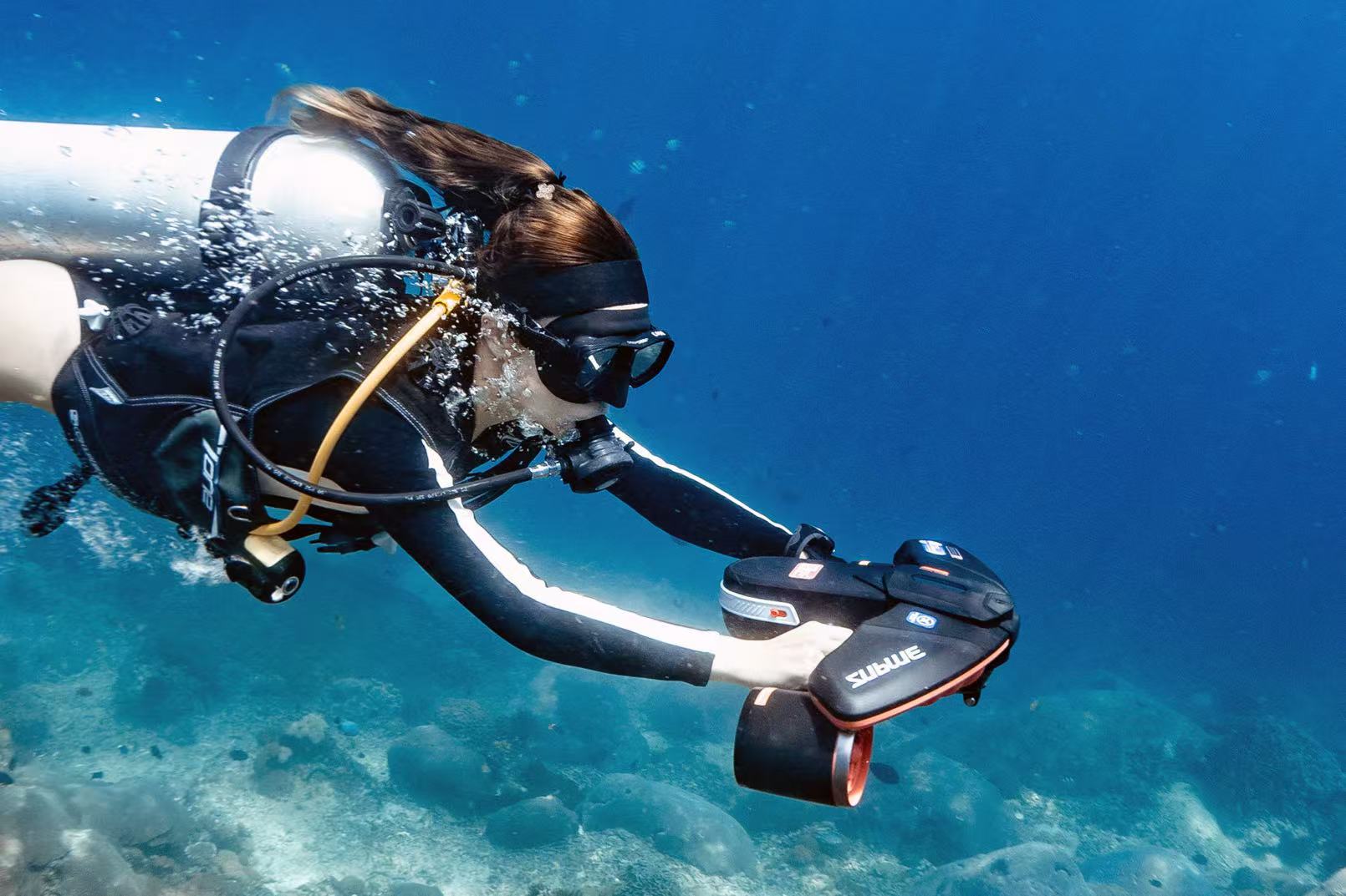 Sublue Navbow+ – Advanced Underwater Scooter for Professionals