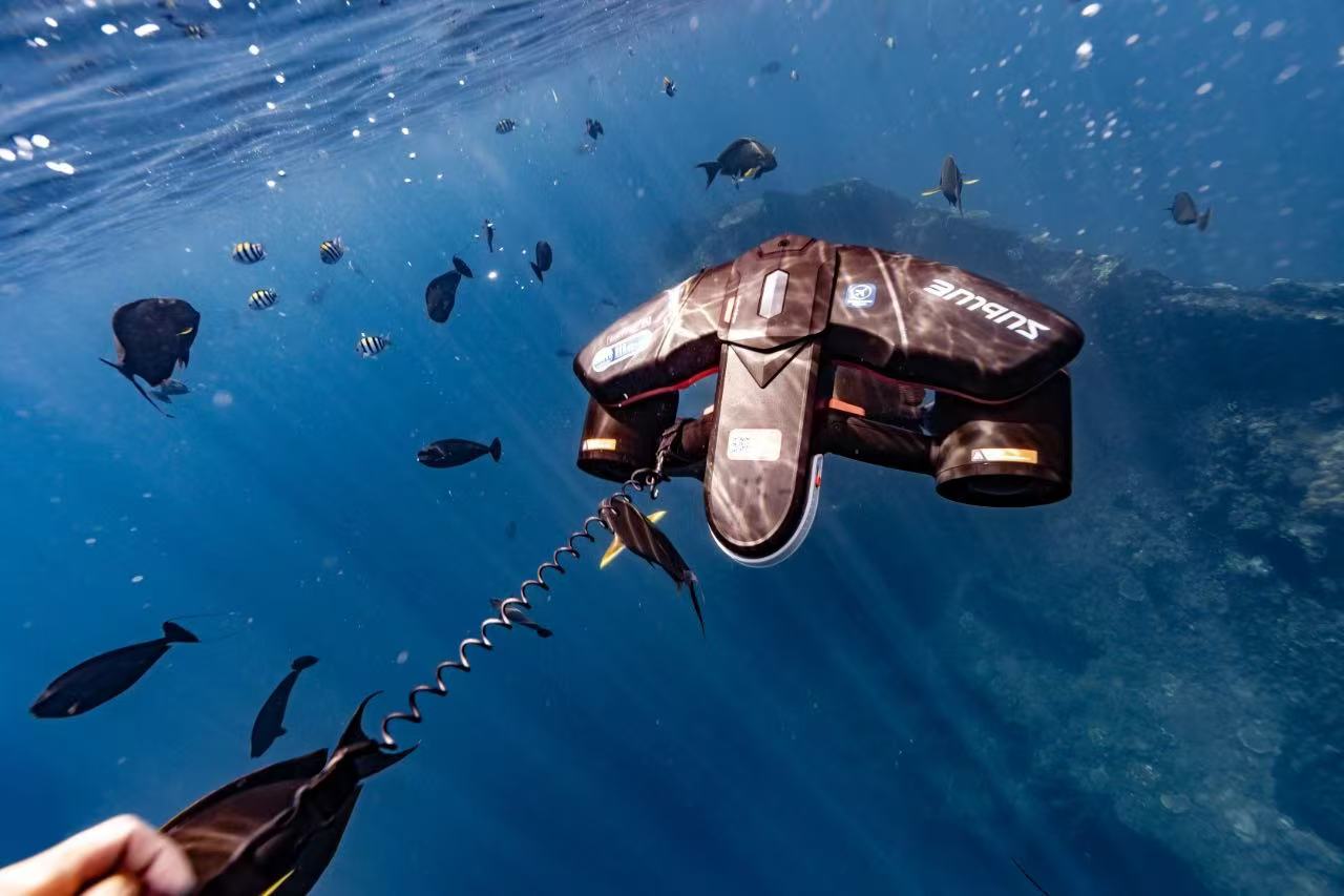 Sublue Navbow+ – Advanced Underwater Scooter for Professionals