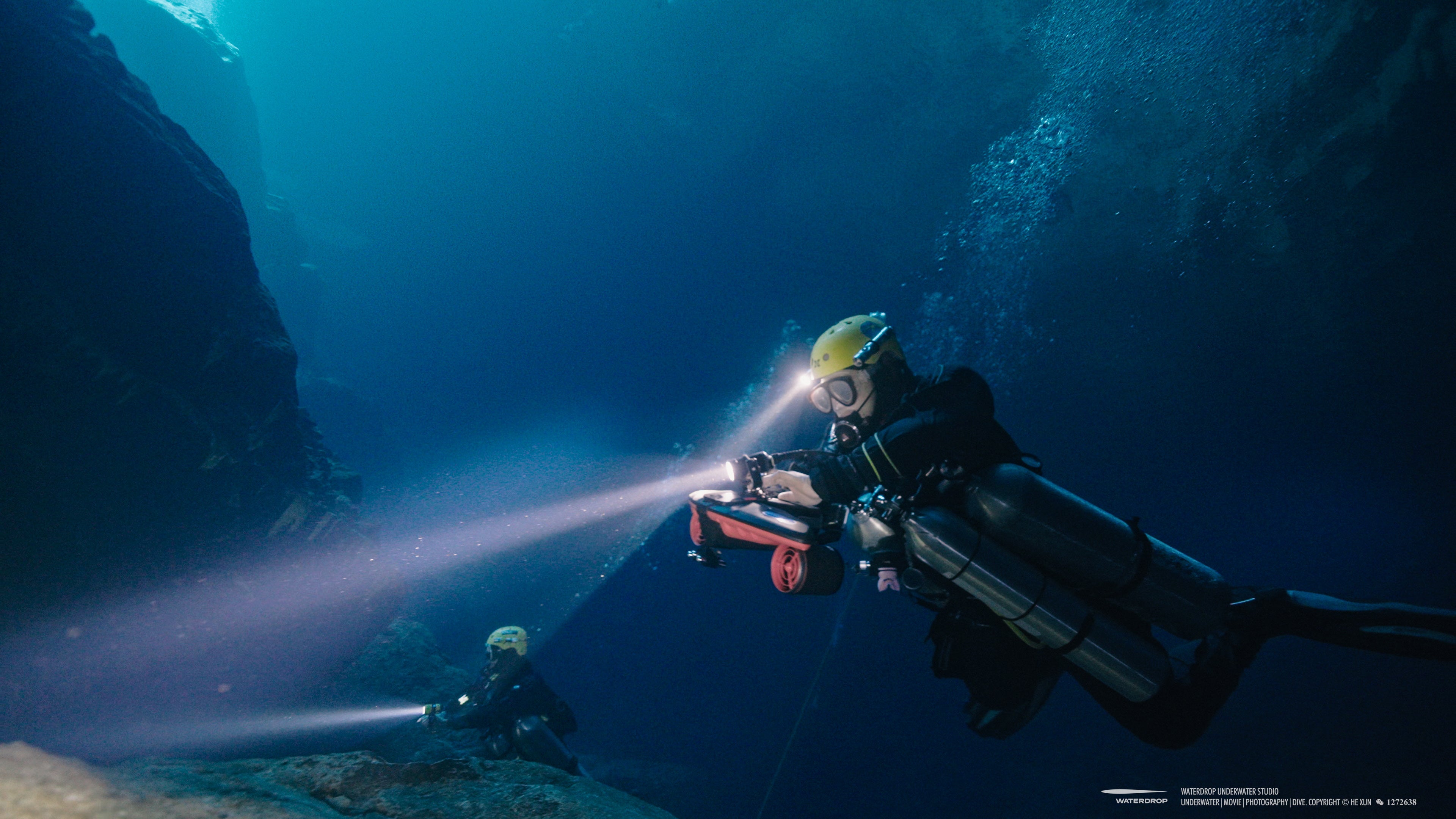 Sublue Navbow – Professional-Grade Underwater Scooter