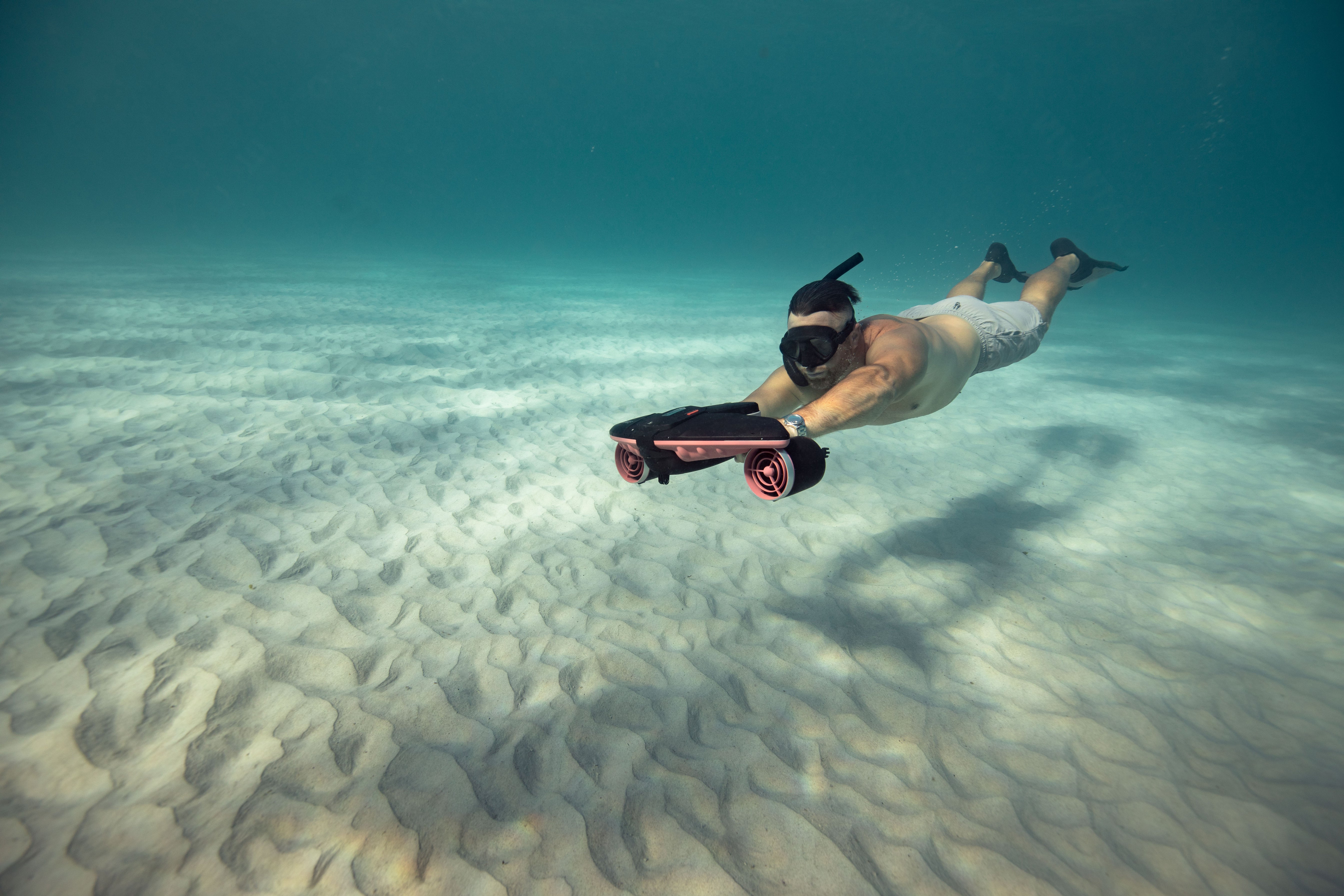 Sublue Navbow – Professional-Grade Underwater Scooter